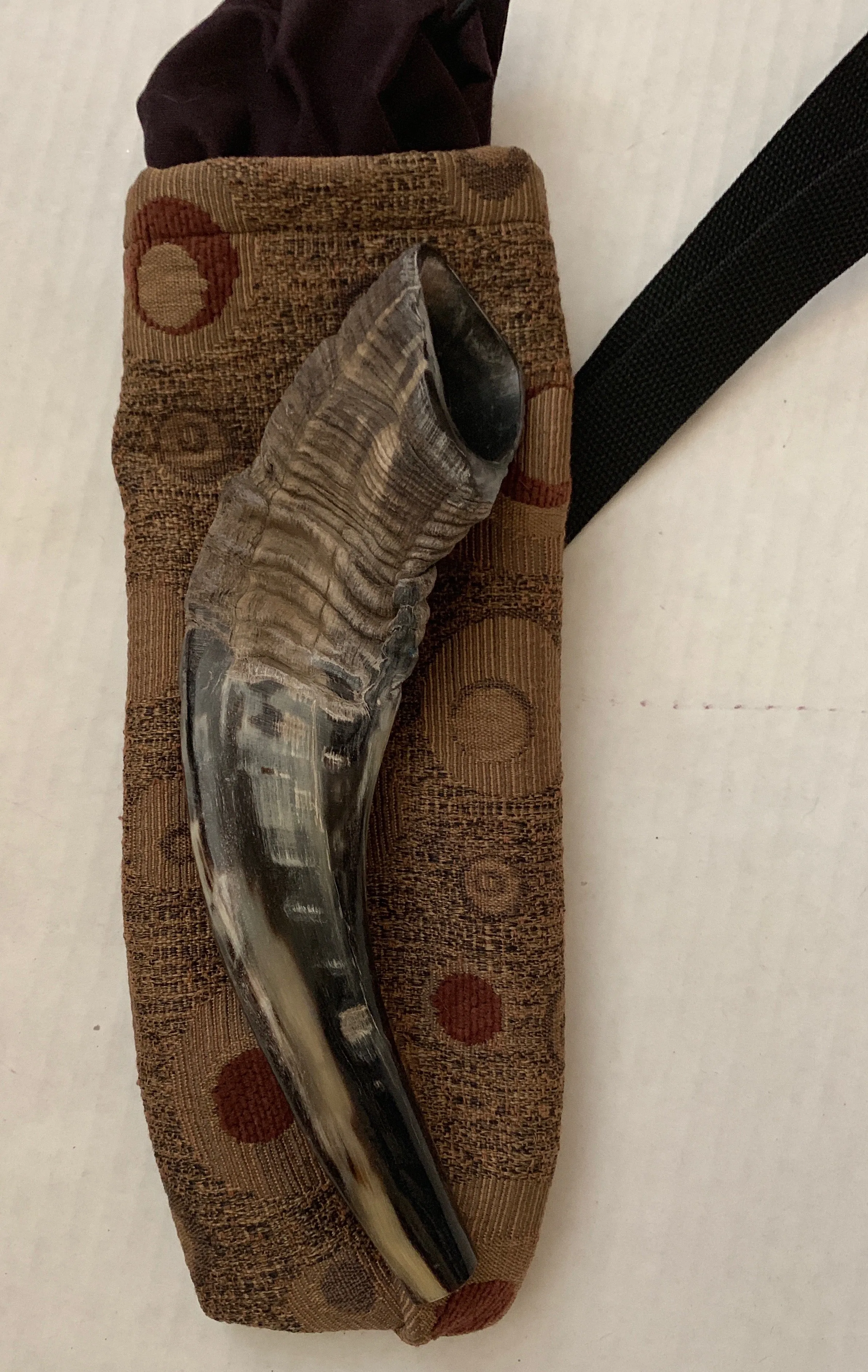 Bag - Rams Horn  ----   Carrying Case