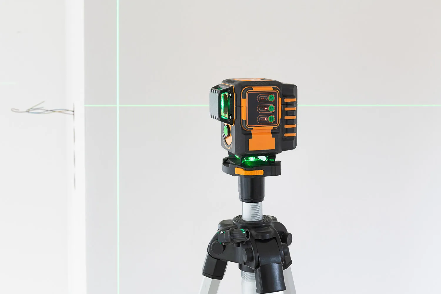 geo-Fennel Geo6-XR GREEN 3 X 360 Multi-Line Laser Level