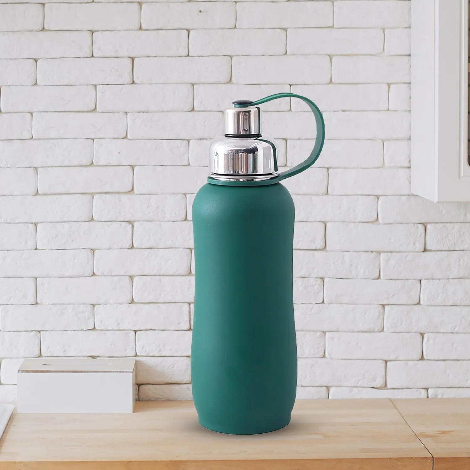Kuber Industries Pack of 2 Vacuum Insulated Water Bottle| Stainless Steel Sipper Water Bottle | Hot & Cold Water Bottle | Leakproof, BPA Free, Rustproof | 750 ML | Green