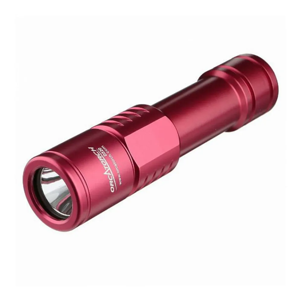 Orcatorch D520 Dive Light With a Mechanically Rotary Switch